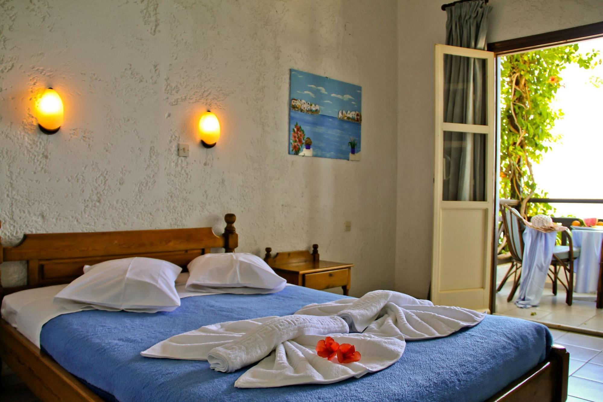Azure Mare Hotel Hersonissos  Exterior foto